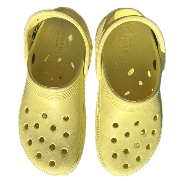Yellow classic platform crocs - Picture 1 of 3